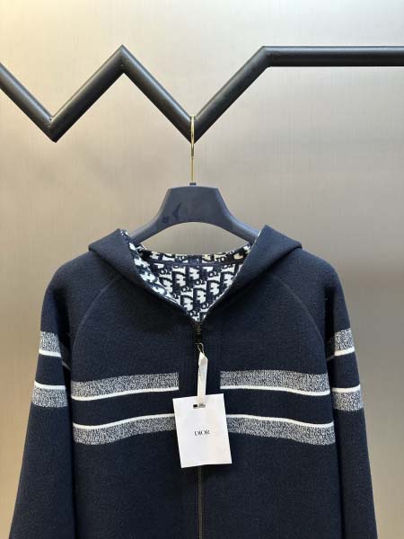 2026年1月19日新作Dior ニットカーディガン  高品質人気商品/誕生日プレゼント/FF工場