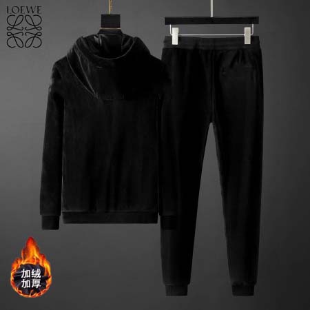 2026年1月28日入荷新作Loewe上下セット大人気 激安/zh工場