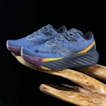 2026年1月9日入荷新品Saucony Triumph 21 N人気 スニーカー男女兼用/誕生日プレゼント/XH工場