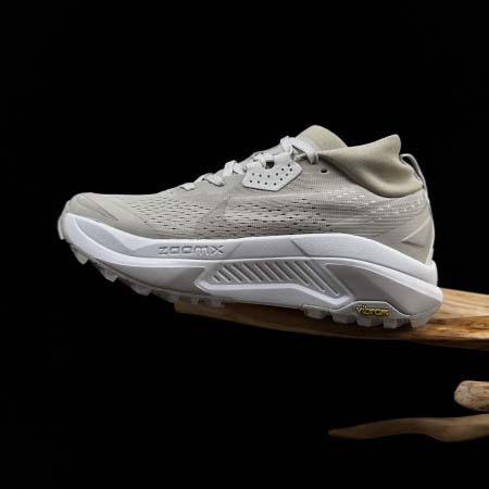 2026年1月9日入荷新品Nike ACG Zegama T...