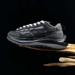 2026年1月10日入荷新品Sacai x NK VaporWaffle人気 スニーカー男女兼用/誕生日プレゼント/XH工場