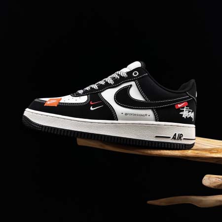 2026年1月10日入荷新品Nike Air Force 1...