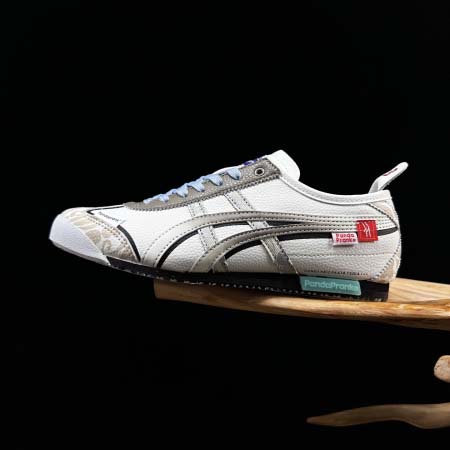 2026年1月10日入荷新品Onitsuka Tiger人気...