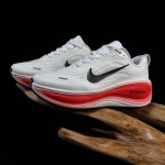 2026年1月10日入荷新品Nike VOMERO 18人気 スニーカー男女兼用/誕生日プレゼント/XH工場