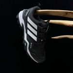 2026年1月10日入荷新品adidas Terrex Skychaser人気 スニーカー男女兼用/誕生日プレゼント/XH工場