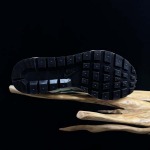 2026年1月10日入荷新品Sacai x Nike LDWaffle “Gorge Green”人気 スニーカー男女兼用/誕生日プレゼント/XH工場