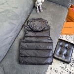 2026年1月20日新作MONCLERタンクトップ高品質人気商品/誕生日プレゼント/FF工場