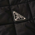 2026年1月20日新作Pradaジャケット高品質人気商品/誕生日プレゼント/FF工場