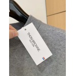 2026年1月20日新作Thom Browneカーディガン高品質人気商品/誕生日プレゼント/FF工場