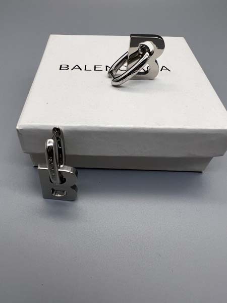 2026年2月3日入荷新品Balenciagaピアスギフト/誕生日/記念品/アクセサリーxin工場