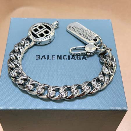 2026年2月3日入荷新品Balenciagaブレスレットギフト/誕生日/記念品/アクセサリーxin工場