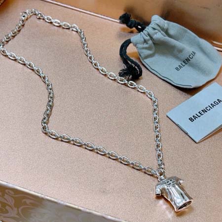 2026年2月3日入荷新品Balenciagaネックレスギフト/誕生日/記念品/アクセサリーxin工場