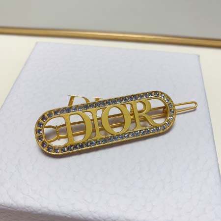 2026年2月5日入荷新品Diorヘアピンギフト/誕生日/記念品/アクセサリーxin工場