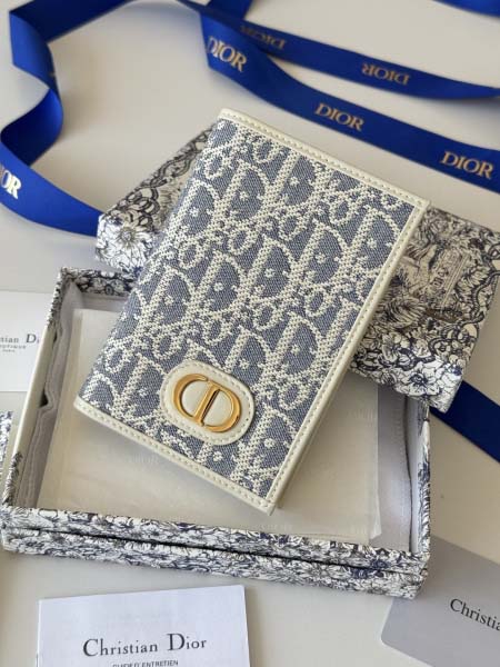 2026年2月19日新作高品質Diorパスポート /LYS工場