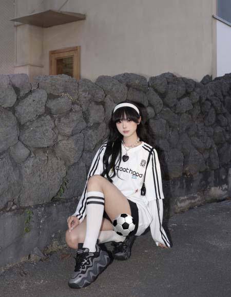 2026年2月26日入荷早春新作BADBLOOD BAD長袖ファッション/誕生日プレゼント/贈り物 can工場