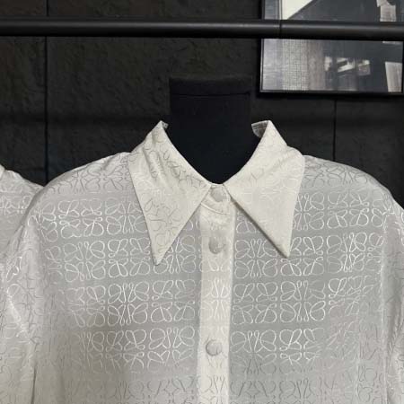 2026年2月26日入荷早春新作Loeweシャツファッション/誕生日プレゼント/贈り物 can工場