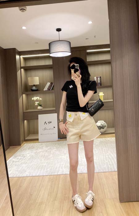 2026年2月26日入荷早春新作Chorme hearts半袖 tシャツファッション/誕生日プレゼント/贈り物 can工場