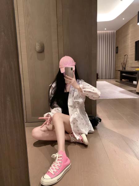 2026年2月26日入荷早春新作MIUMIUtシャツファッション/誕生日プレゼント/贈り物 can工場