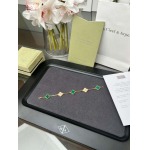 2026年2月1日入荷新品van cleef & arpelsブレスレットギフト/誕生日/記念品/アクセサリーxin工場