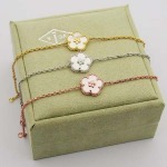 2026年2月1日入荷新品van cleef & arpelsブレスレットギフト/誕生日/記念品/アクセサリーxin工場