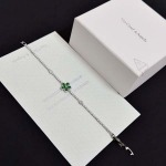 2026年2月1日入荷新品van cleef & arpelsブレスレットギフト/誕生日/記念品/アクセサリーxin工場