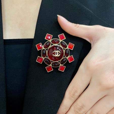 2026年2月2日入荷新品シャネルブローチギフト/誕生日/記...