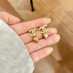 2026年2月2日入荷新品シャネルピアスギフト/誕生日/記念品/アクセサリーxin工場
