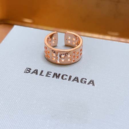 2026年2月3日入荷新品Balenciaga指輪ギフト/誕...