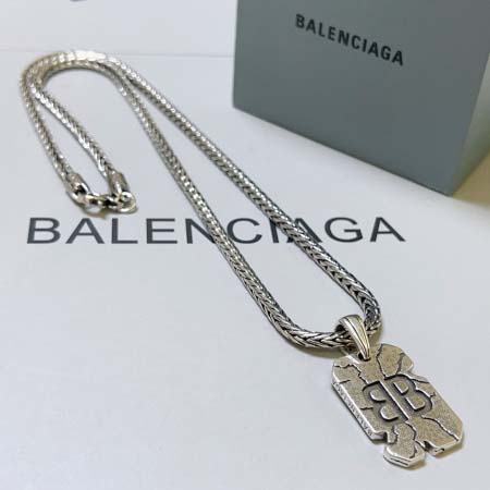 2026年2月3日入荷新品Balenciagaネックレスギフ...