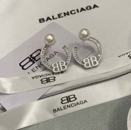 2026年2月3日入荷新品Balenciagaピアスギフト/...