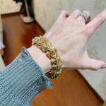 2026年2月3日入荷新品Balenciagaブレスレットギフト/誕生日/記念品/アクセサリーxin工場