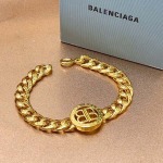 2026年2月3日入荷新品Balenciagaブレスレットギフト/誕生日/記念品/アクセサリーxin工場