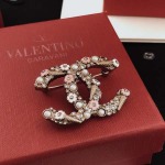 2026年2月4日入荷新品Chanelブローチギフト/誕生日/記念品/アクセサリーxin工場