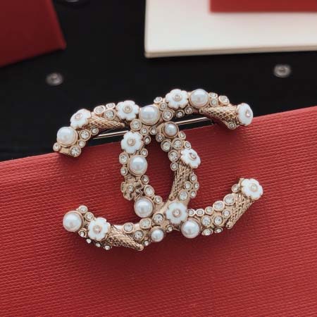 2026年2月4日入荷新品Chanelブローチギフト/誕生日...