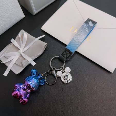 2026年2月5日入荷新品Dior キーホルダー ギフト/誕...