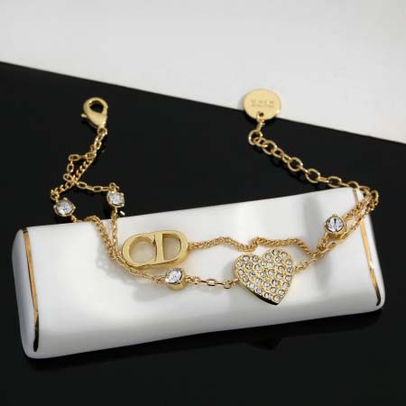 2026年2月5日入荷新品Diorブレスレットギフト/誕生日...