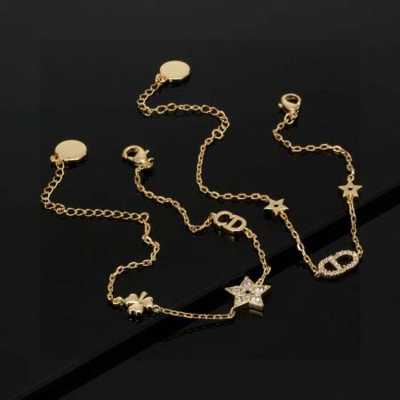 2026年2月5日入荷新品Diorブレスレットギフト/誕生日...