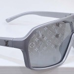 2026年2月11日新品LOUIS VUITTON原版復刻サングラスギフト/誕生日/記念品/アクセサリーXY工場