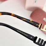 2026年2月19日新品MIU MIU原版復刻サングラスギフト/誕生日/記念品/アクセサリーXY工場