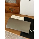 2026年2月19日新作高品質Celine長財布 /LYS工場