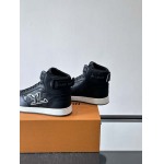 2026年2月21日入荷新作Louis Vuitton靴/スニーカー人気商品★/誕生日プレゼント/流行/高品質/JY工場