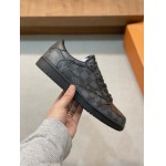 2026年2月21日入荷新作Louis Vuitton靴/スニーカー人気商品★/誕生日プレゼント/流行/高品質/JY工場