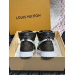 2026年2月21日入荷新作Louis Vuitton靴/スニーカー人気商品★/誕生日プレゼント/流行/高品質/JY工場
