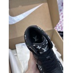 2026年2月21日入荷新作Louis Vuitton靴/スニーカー人気商品★/誕生日プレゼント/流行/高品質/JY工場