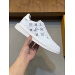 2026年2月21日入荷新作Louis Vuitton靴/スニーカー人気商品★/誕生日プレゼント/流行/高品質/JY工場