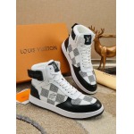 2026年2月21日入荷新作Louis Vuitton靴/スニーカー人気商品★/誕生日プレゼント/流行/高品質/JY工場