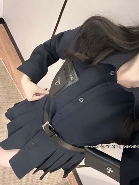 2026年3月6日入荷早春新作Pradaワンピース女性用ファッション/誕生日プレゼント/贈り物 can工場