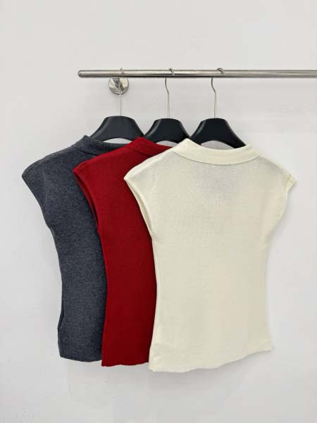 2026年3月9日入荷早春新作MIUMIU女性用ファッション/誕生日プレゼント/贈り物 can工場