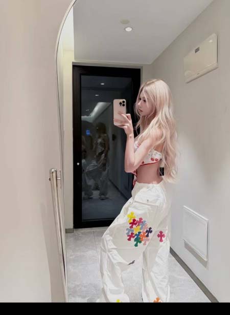 2026年3月21日入荷早春新作Chrome Heartsズボン女性用ファッション/誕生日プレゼント/贈り物 can工場