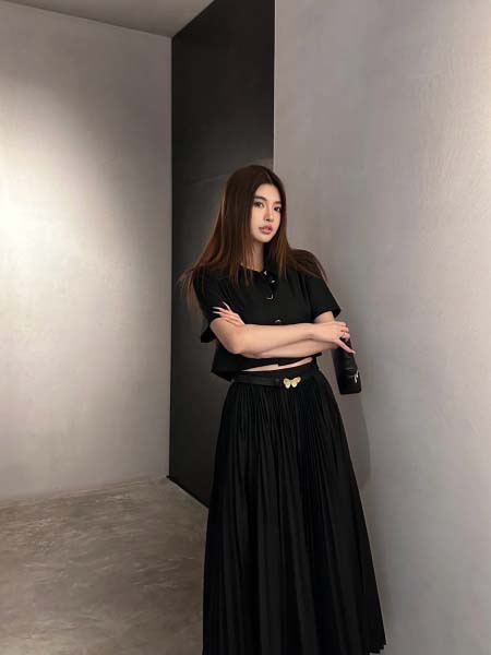 2026年3月22日入荷早春新作Dior スカート女性用ファッション/誕生日プレゼント/贈り物 can工場